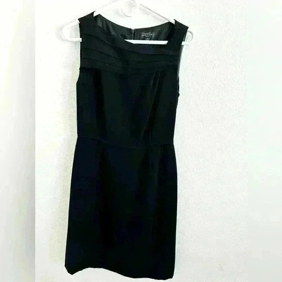 Tahari Arthur S. Levine Petite Sleeveless Dress Size 6P - Picture 7 of 10